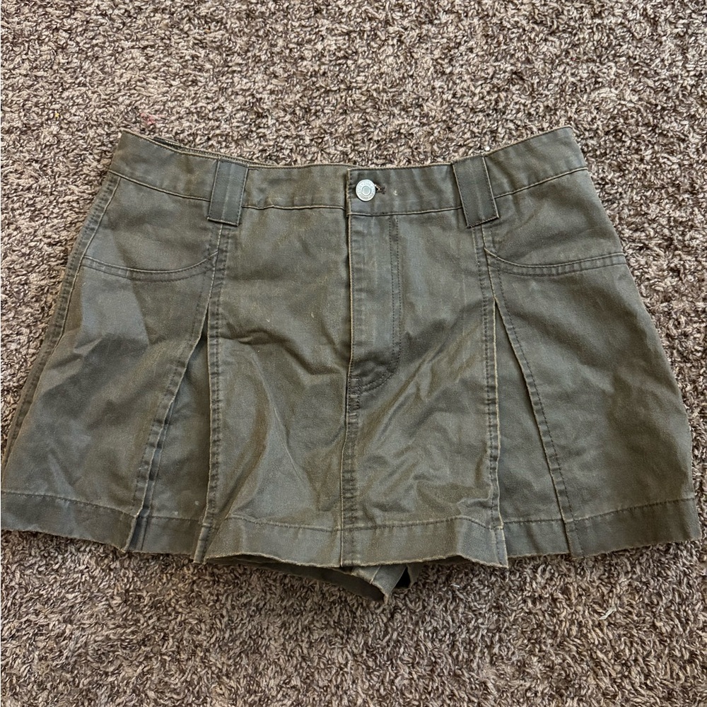 ZARA GREEN CARGO SKIRT